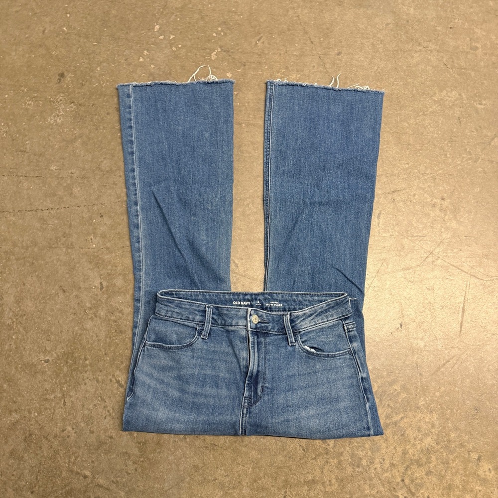 Old Navy Wow Flare Jeans Womens 6 Petite High Rise Medium Wash Raw Hem Denim